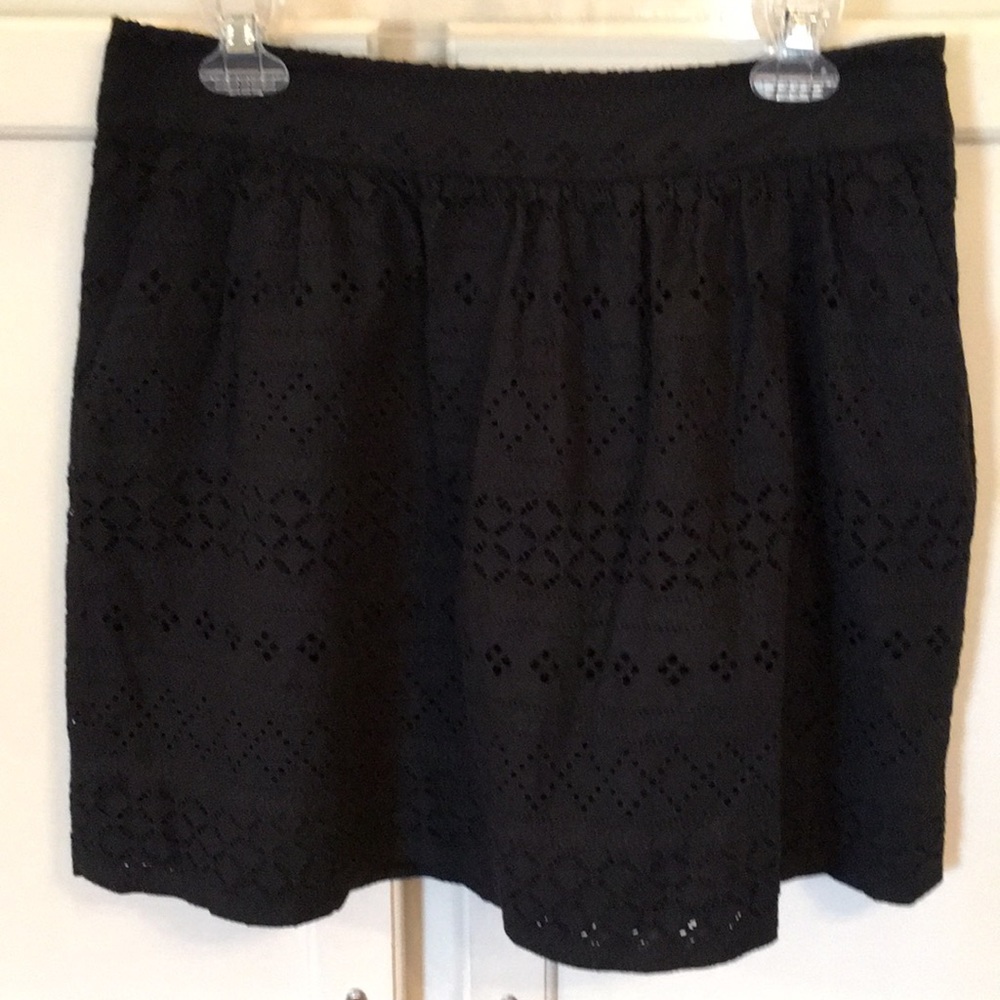 Ann Taylor Loft Black Quilt Design Skirt Size 6